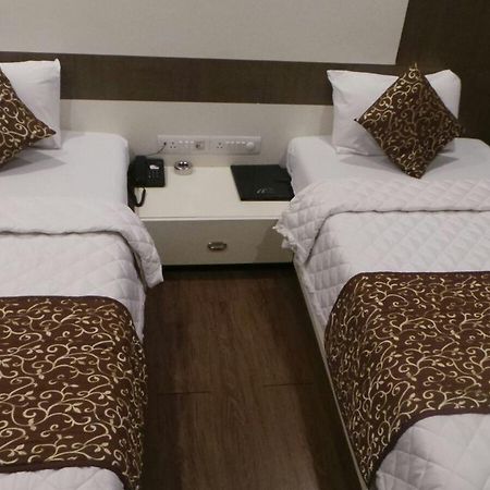 Princess Hotel Ankleshwar Exterior photo