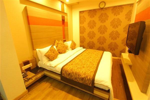 Princess Hotel Ankleshwar Exterior photo
